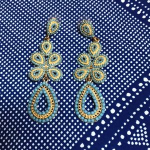 Chandelier earrings